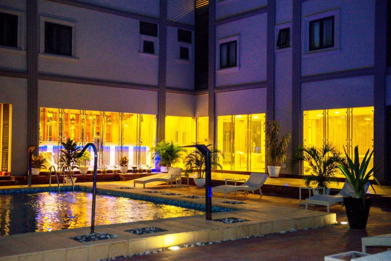 El Doria Hotel Lomé Extérieur photo